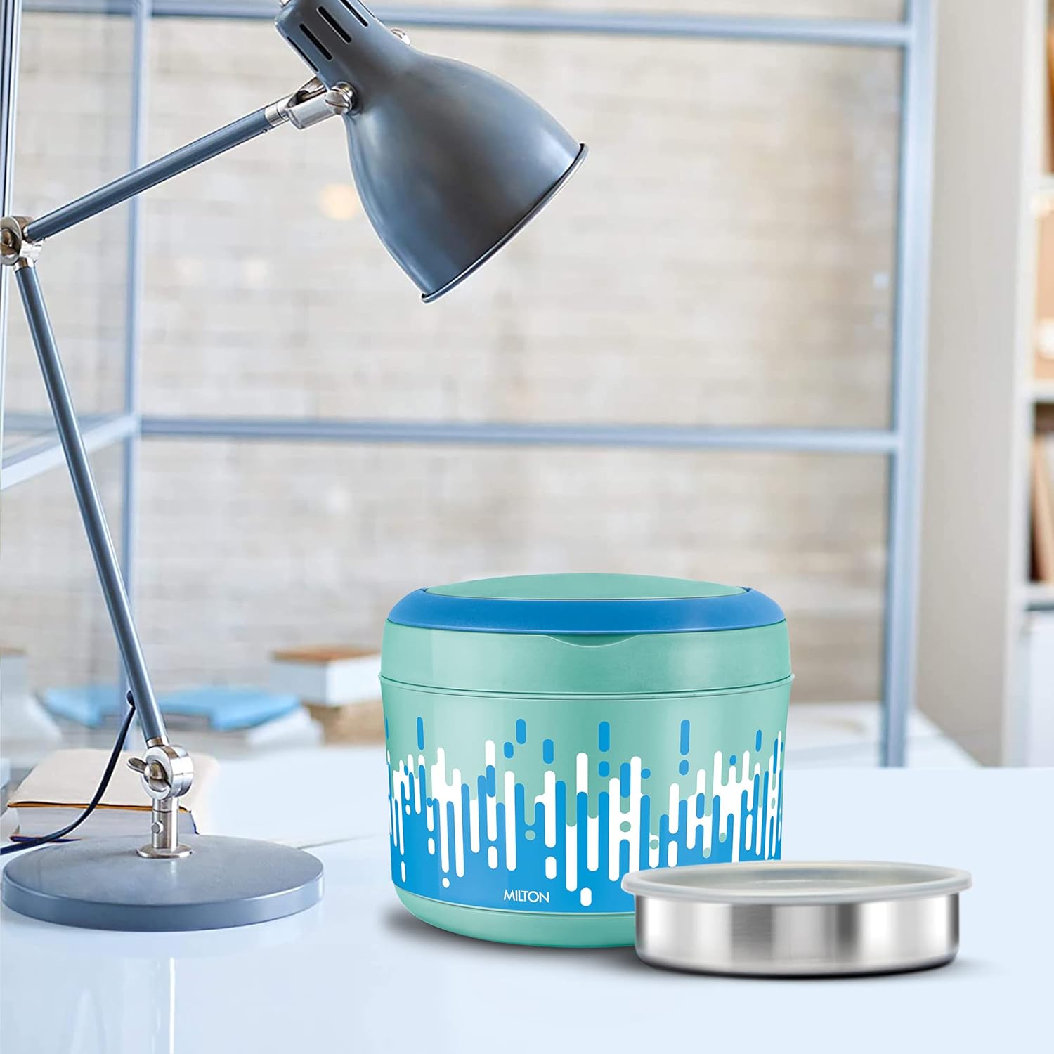 MILTON Big Bite Lunch Box 2